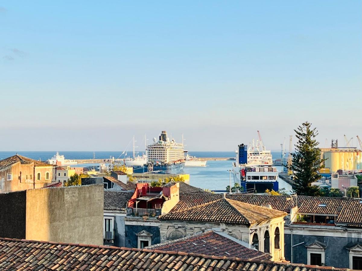 La Terrazza Di Sant'Agata Daire Katanya Dış mekan fotoğraf