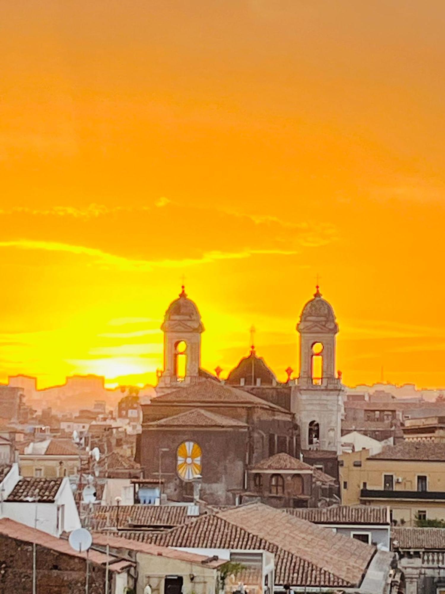 La Terrazza Di Sant'Agata Daire Katanya Dış mekan fotoğraf