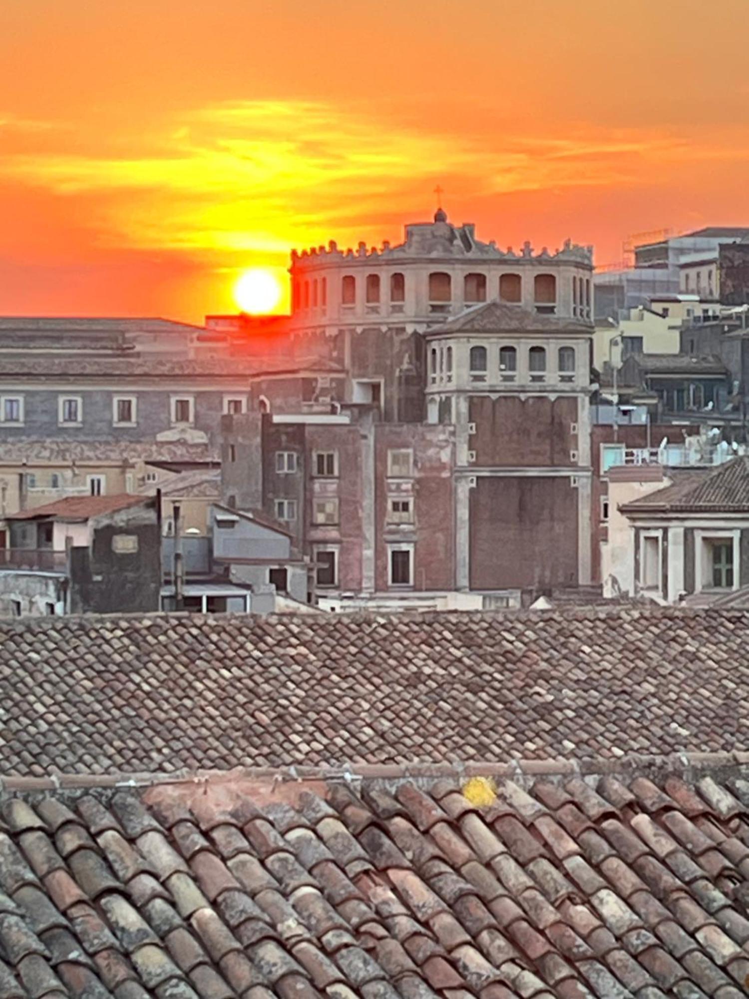 La Terrazza Di Sant'Agata Daire Katanya Dış mekan fotoğraf